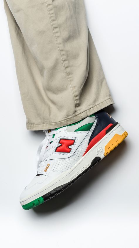 New Balance 550 Multicolor - high-performance athletic footwear with advanced cushioning