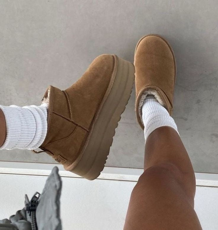 Ugg Classic Ultra Mini Platform boots - high-performance athletic footwear with advanced cushioning