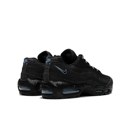 Nike air Vapormax 95·black blue - high-performance athletic footwear in Black with advanced cushioning