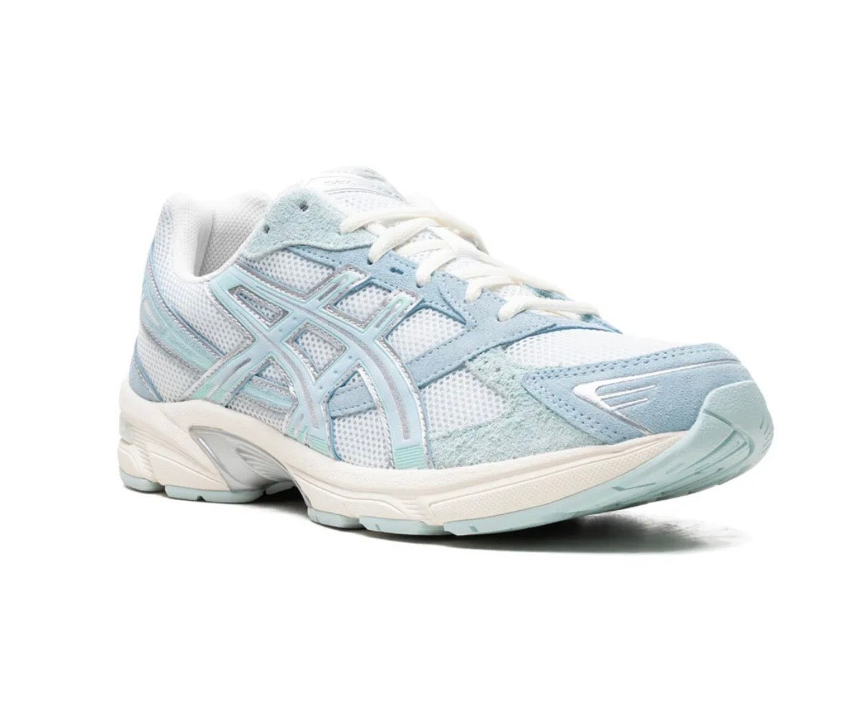 ASICS Gel 1130 light blue - high-performance athletic footwear in Blue with advanced cushioning