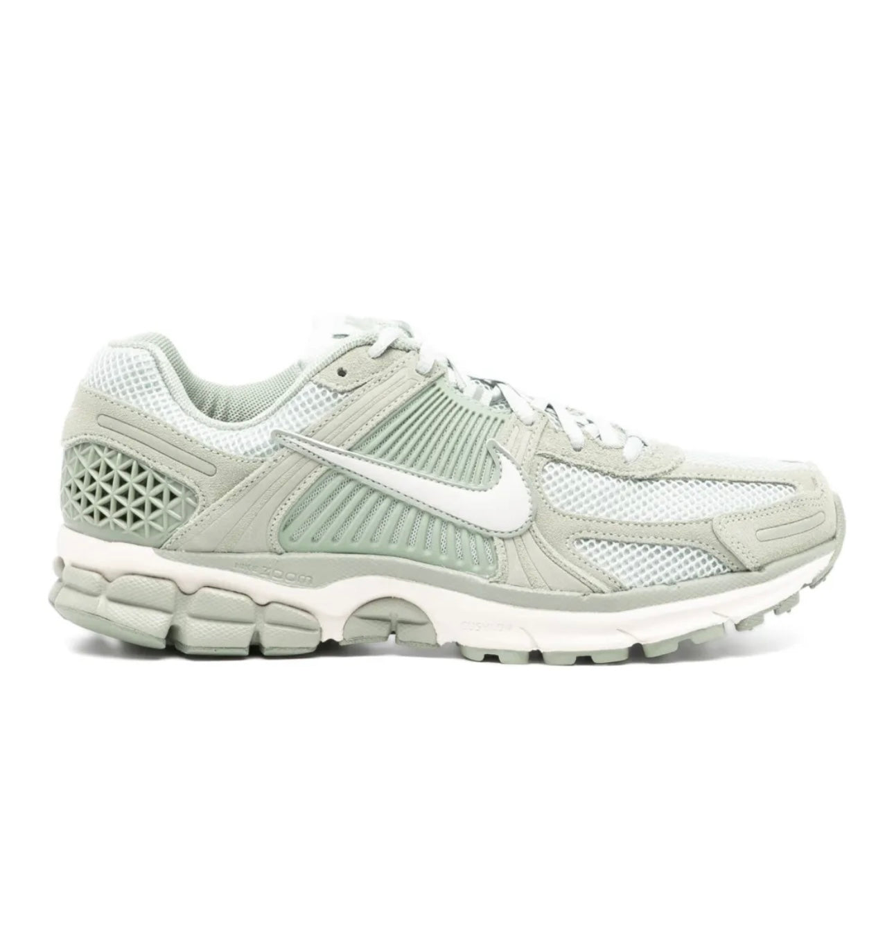 Nike Zoom Vomero 5 Mint - high-performance athletic footwear with advanced cushioning