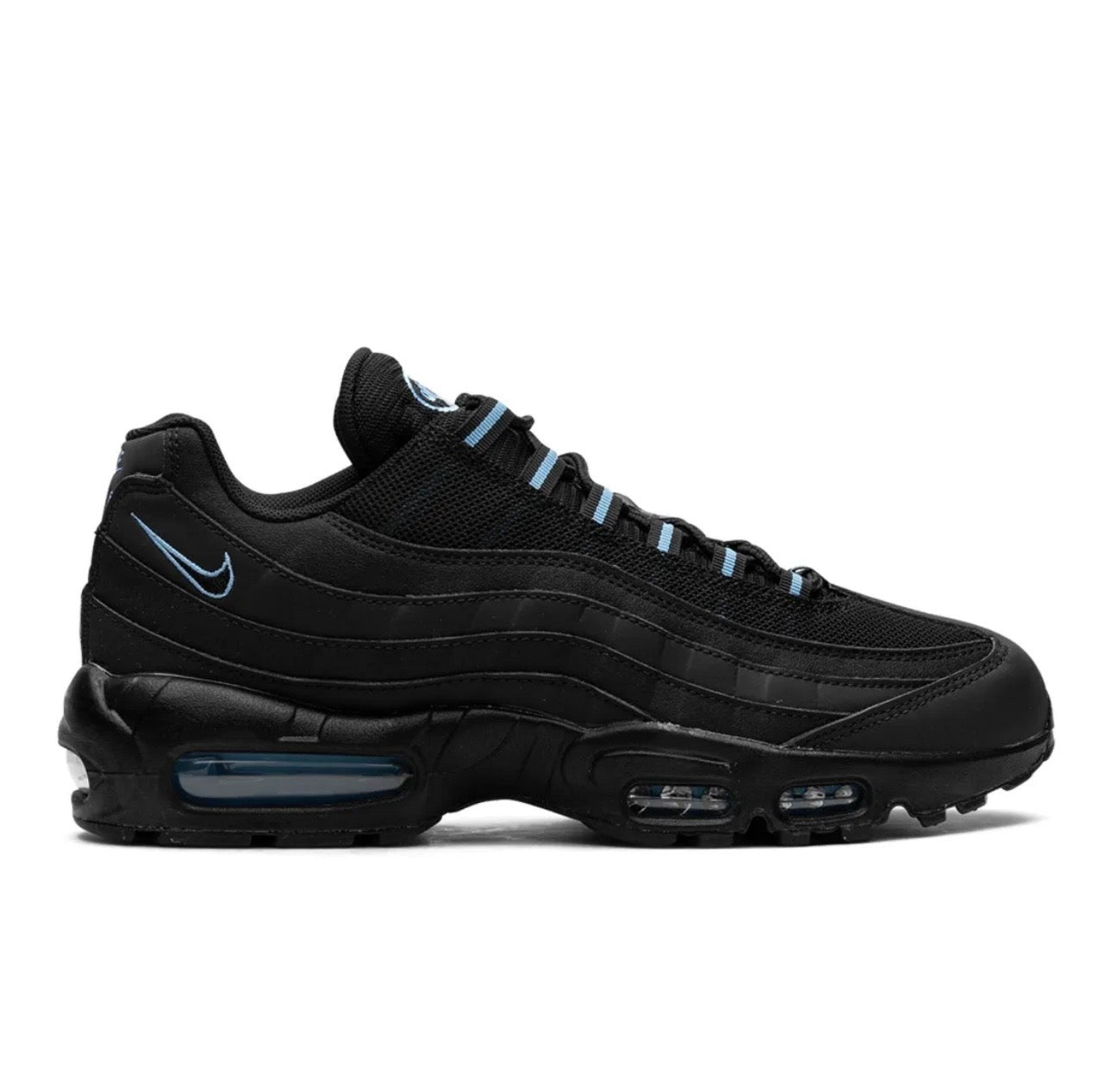 Nike air Vapormax 95·black blue - high-performance athletic footwear in Black with advanced cushioning
